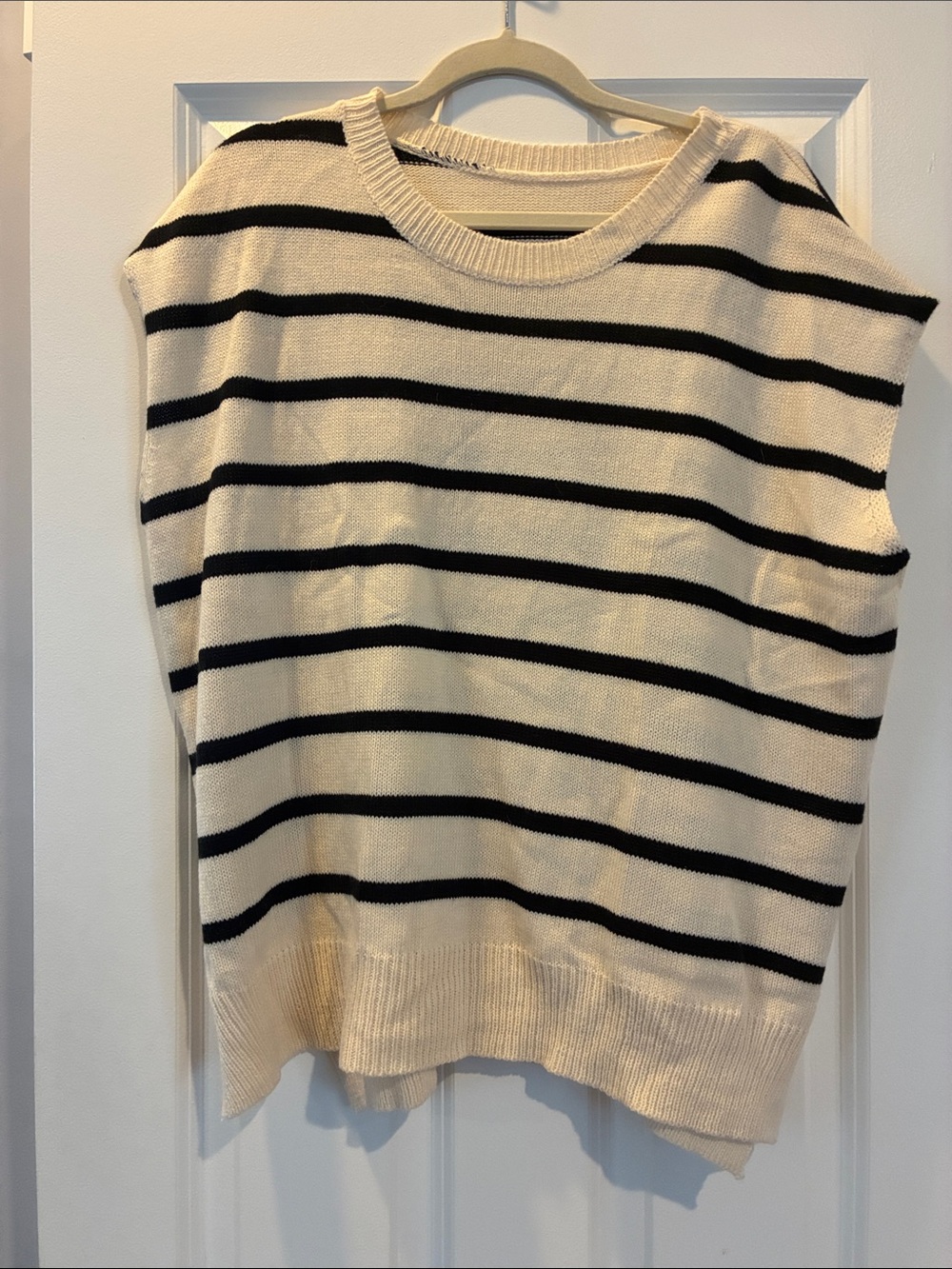 Striped Knit Sleeveless Sweater - Cream and Black